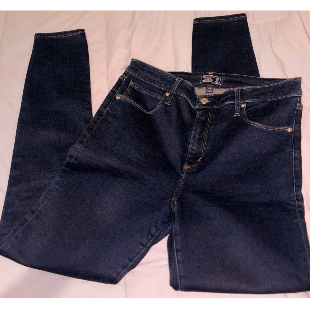 ABERCROMBIE & FITCH SIMONE HIGH RISE SUPER SKINNY JEANS